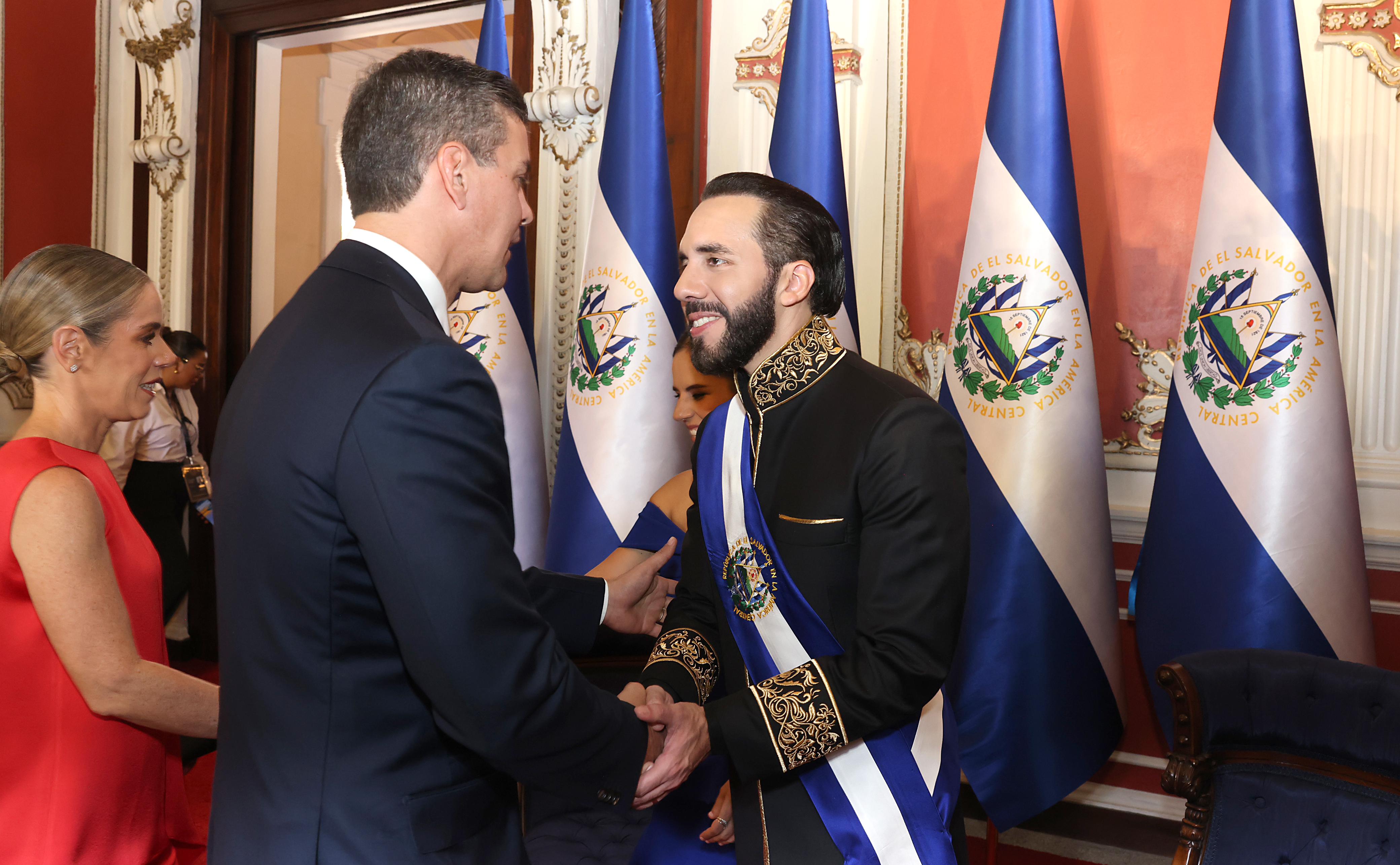 Santiago Pe A Asiste A La Asunci N De Bukele En El Salvador