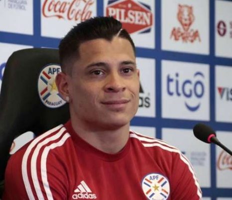 Juan Manuel Iturbe deja el Pachuca del fútbol mexicano