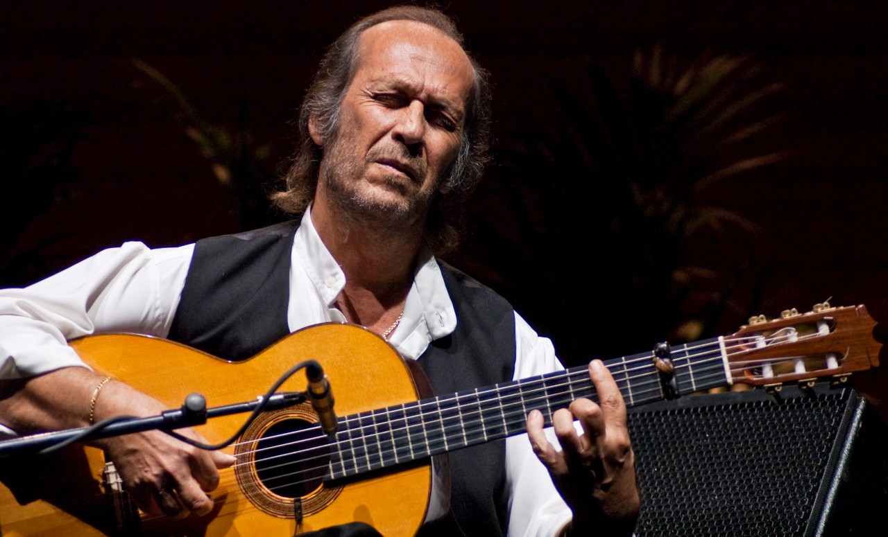 Cuatro años sin Paco de Lucía, el maestro de los guitarristas flamencos