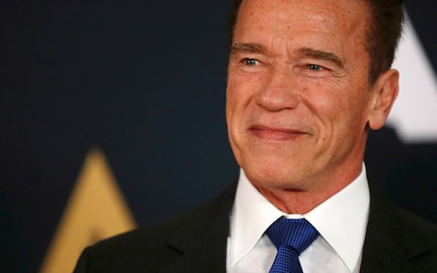 Arnold Schwarzenegger se recupera tras operación de corazón de urgencia