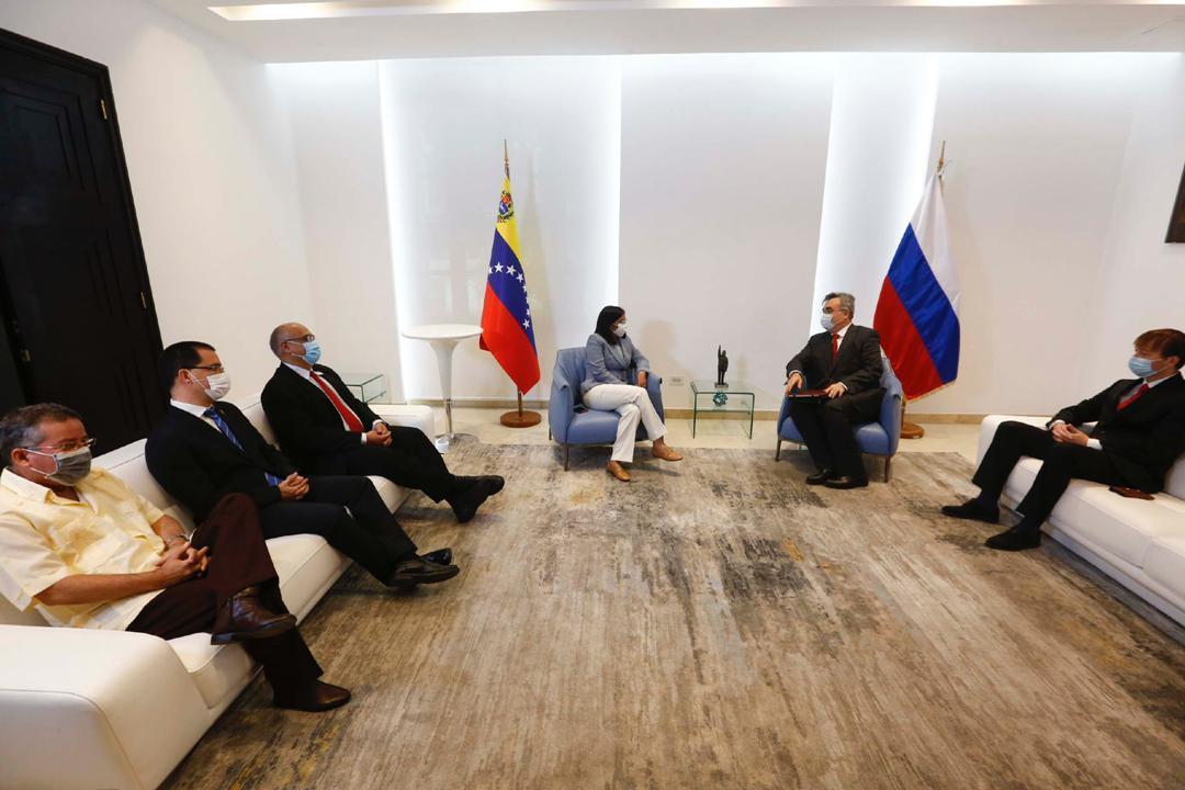 Venezuela compra a Rusia 10 millones de dosis de la vacuna Sputnik V contra el coronavirus