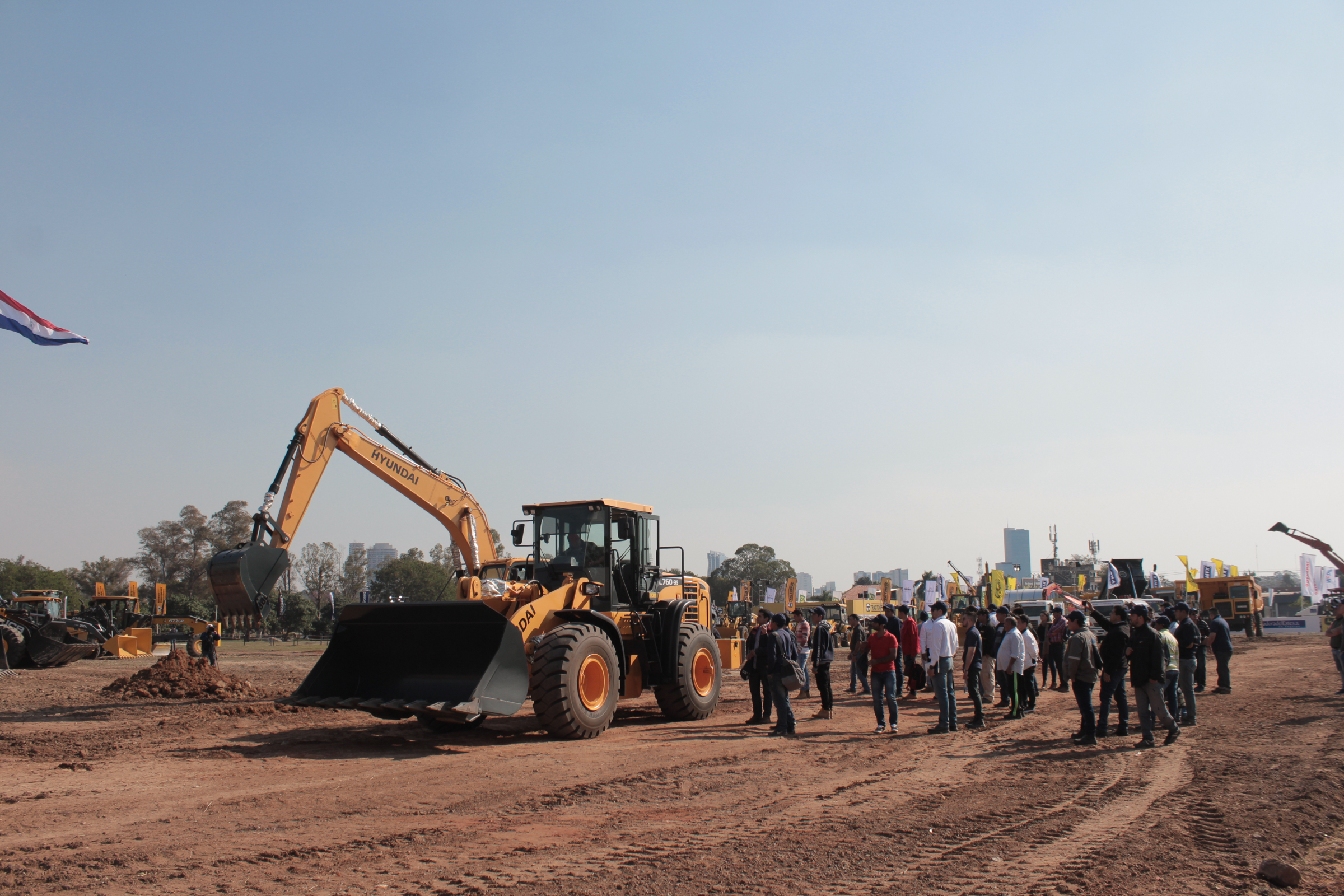 Hyundai Construction marcó presencia en la Expo Máquina 2018