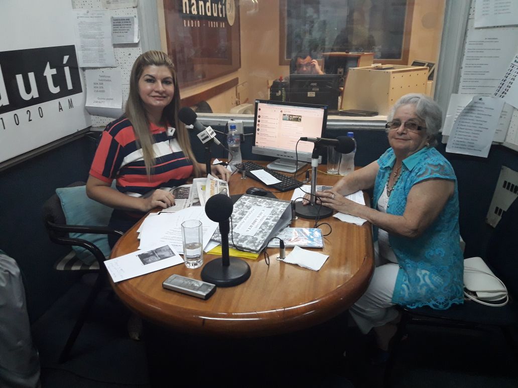 Hoy estuvimos en ‘Casa Abierta’ con la poeta Gladys Gloria Luna