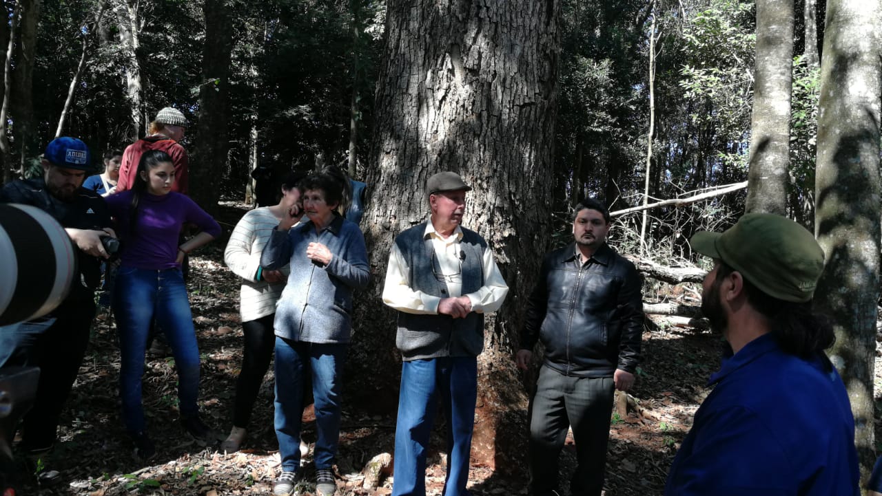 La expedición de Colosos de la Tierra llegó al décimo finalista, un Timbo