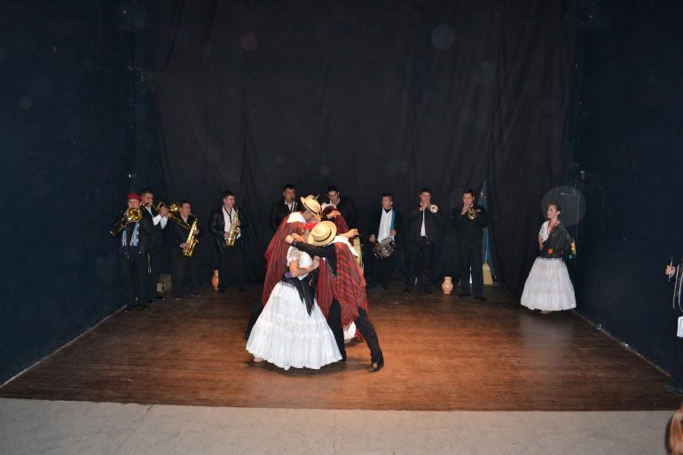 La Banda y el Ballet Folclórico Municipal en el ciclo de conciertos Asaje rire