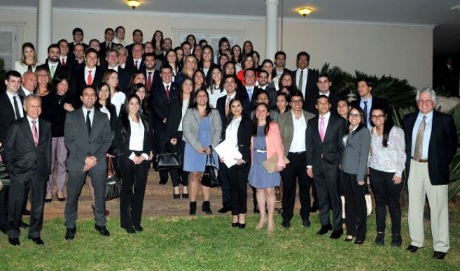 Experiencia Becal: un evento para compartir lo vivido por los exbecarios
