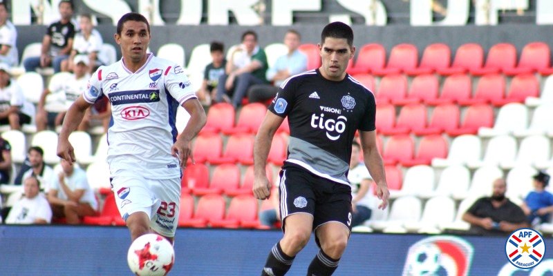 Olimpia se mantiene como puntero ante el empate con Nacional