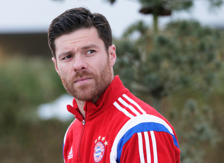 Reabren investigación a Xabi Alonso por fraude fiscal en España