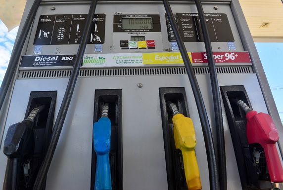 Suba de G. 400 por litro del combustible: “No creo que sea un golpe muy fuerte”, dice titular de la Apesa