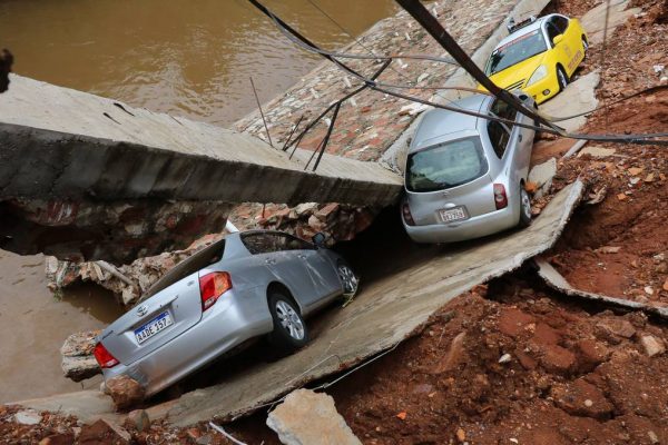 Muro caído en Lambaré tenía una sobrefacturación de más de G. 500 millones según peritaje, dice intendente