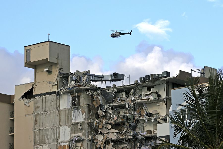 Derrumbe en Miami: Esta mañana se pudo contener el incendio en la zona