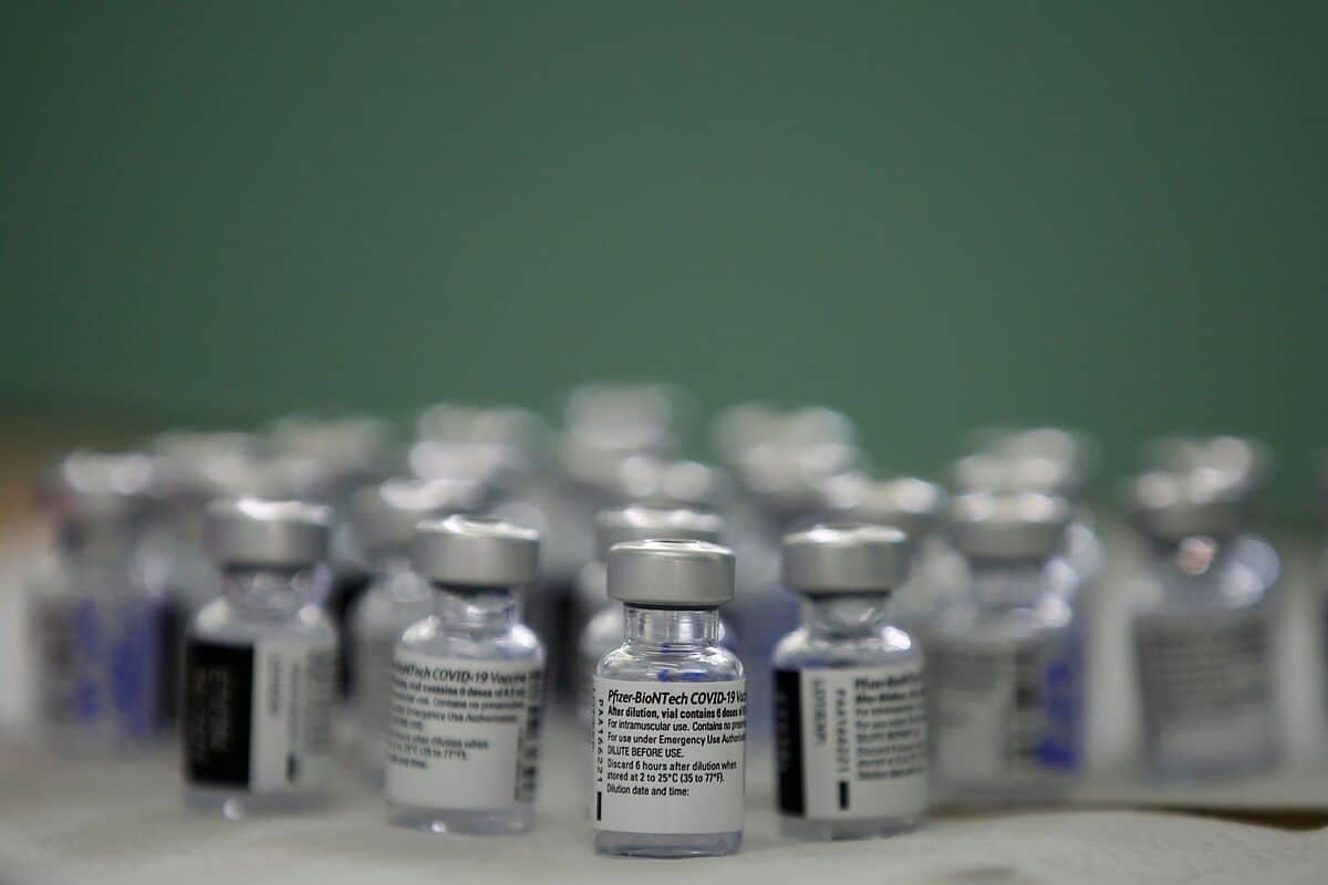 Pfizer pedirá la aprobación de su vacuna para menores de entre 6 meses y 5 años