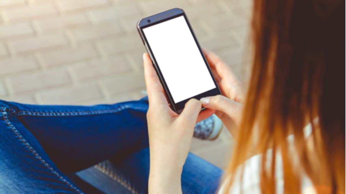 La vida en línea: ¿Cuánto nos puede afectar mirar el celular 150 veces por día?