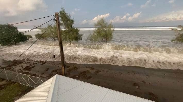 Tsunami pone en alerta a Chile, Japón y Estados Unidos