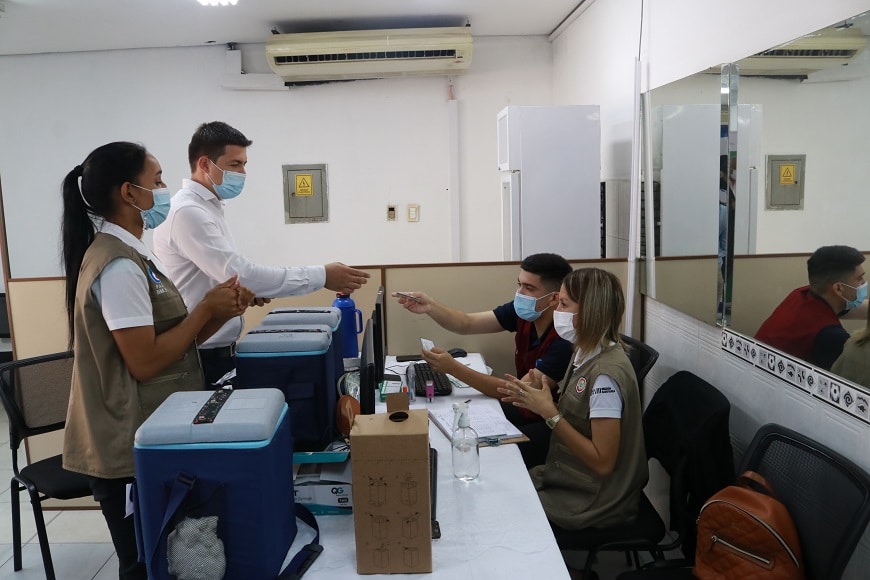 Continúa la vacunación contra el Covid en locales comerciales