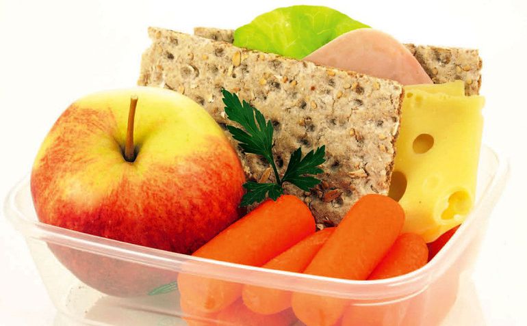 Salud brinda opciones saludables para merienda escolar