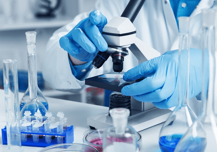 En España desarrollaron el primer anticuerpo capaz de atacar células de tumores cancerosos