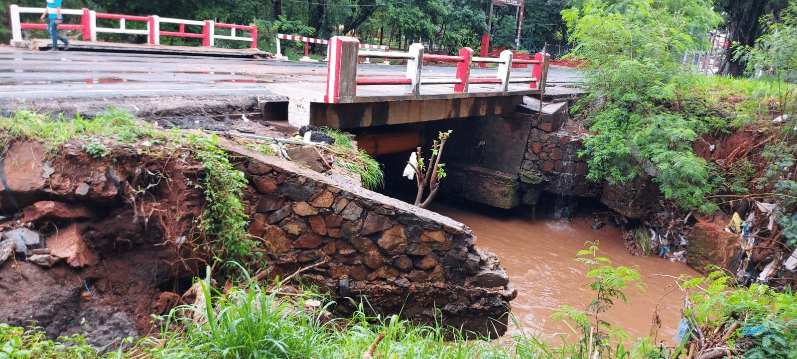 Iniciaron los primeros trabajos en el puente Ybera de San Lorenzo