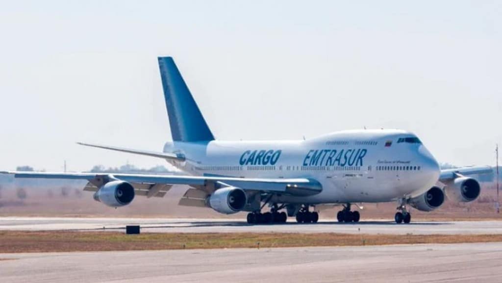 Avión retenido en Ezeiza: Tripulantes serían del servicio de inteligencia venezolano e iraní
