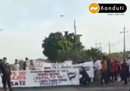 Liberan la circulación en Puente Remanso tras movilización de los pobladores