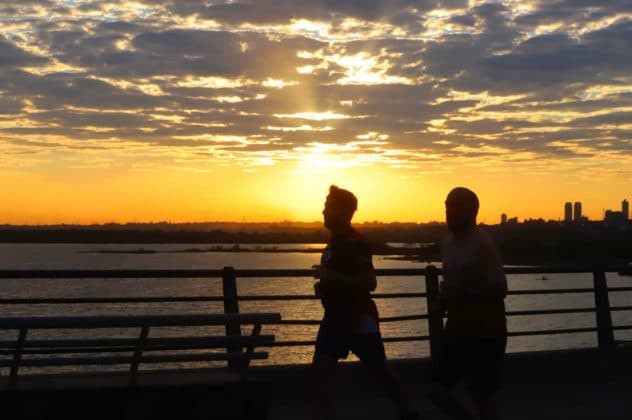 Anuncian clima fresco a cálido y lluvias para este jueves