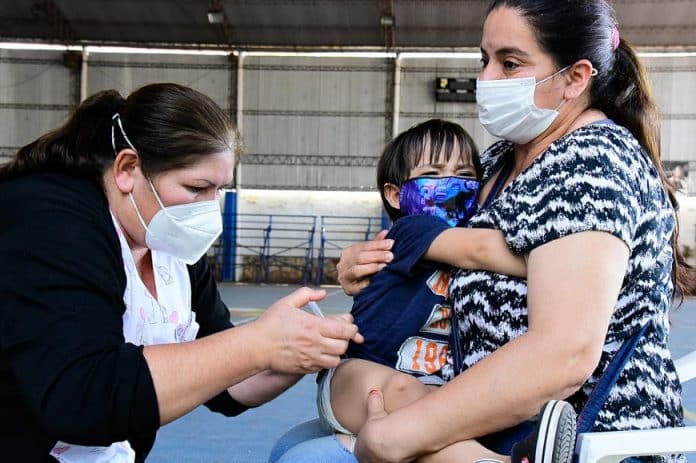 Salud insta a actualizar el esquema de vacunación contra el sarampión