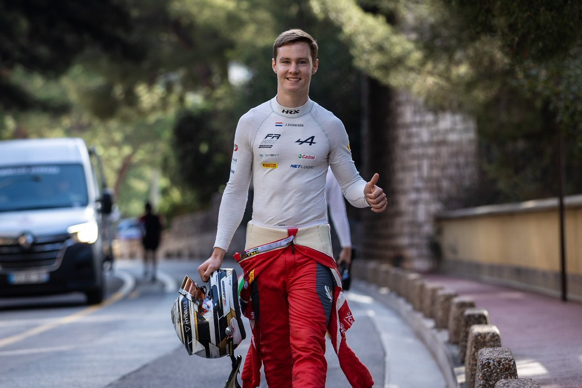 Joshua Duerksen alista motores para el desafío de la fórmula 2 en marzo