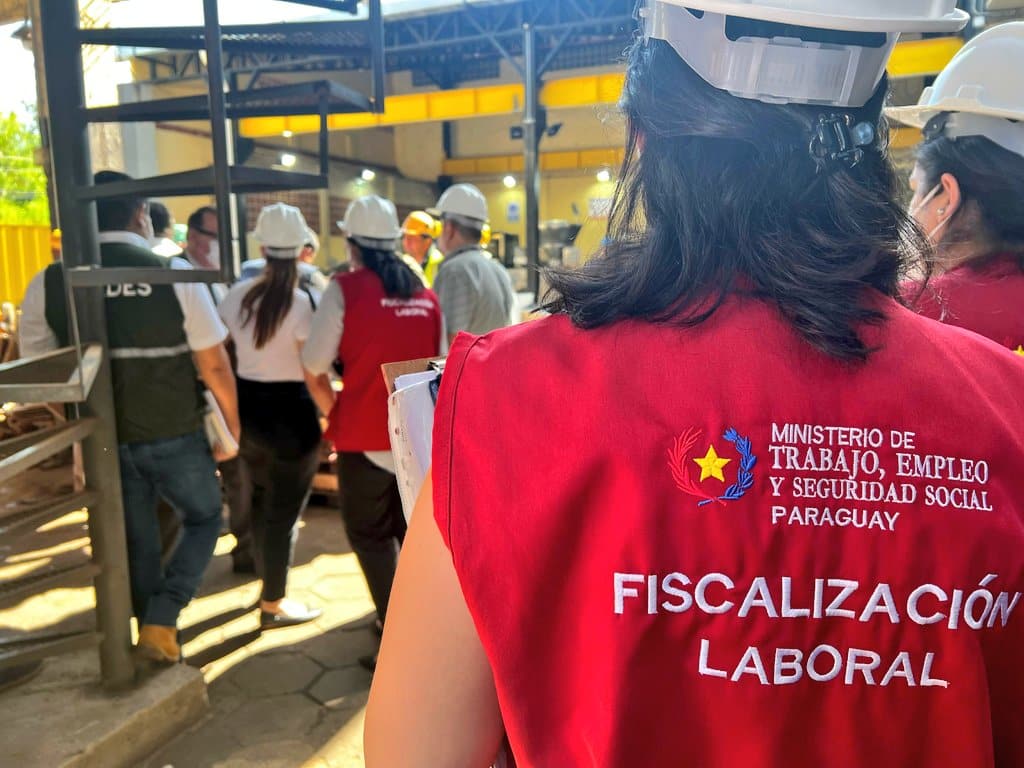 Ley que establece el Sistema de Prevención de Riesgos Laborales carece de reglamentación