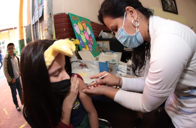Nuevo esquema de dosis única para niños, contra el VPH desde este 1 de agosto