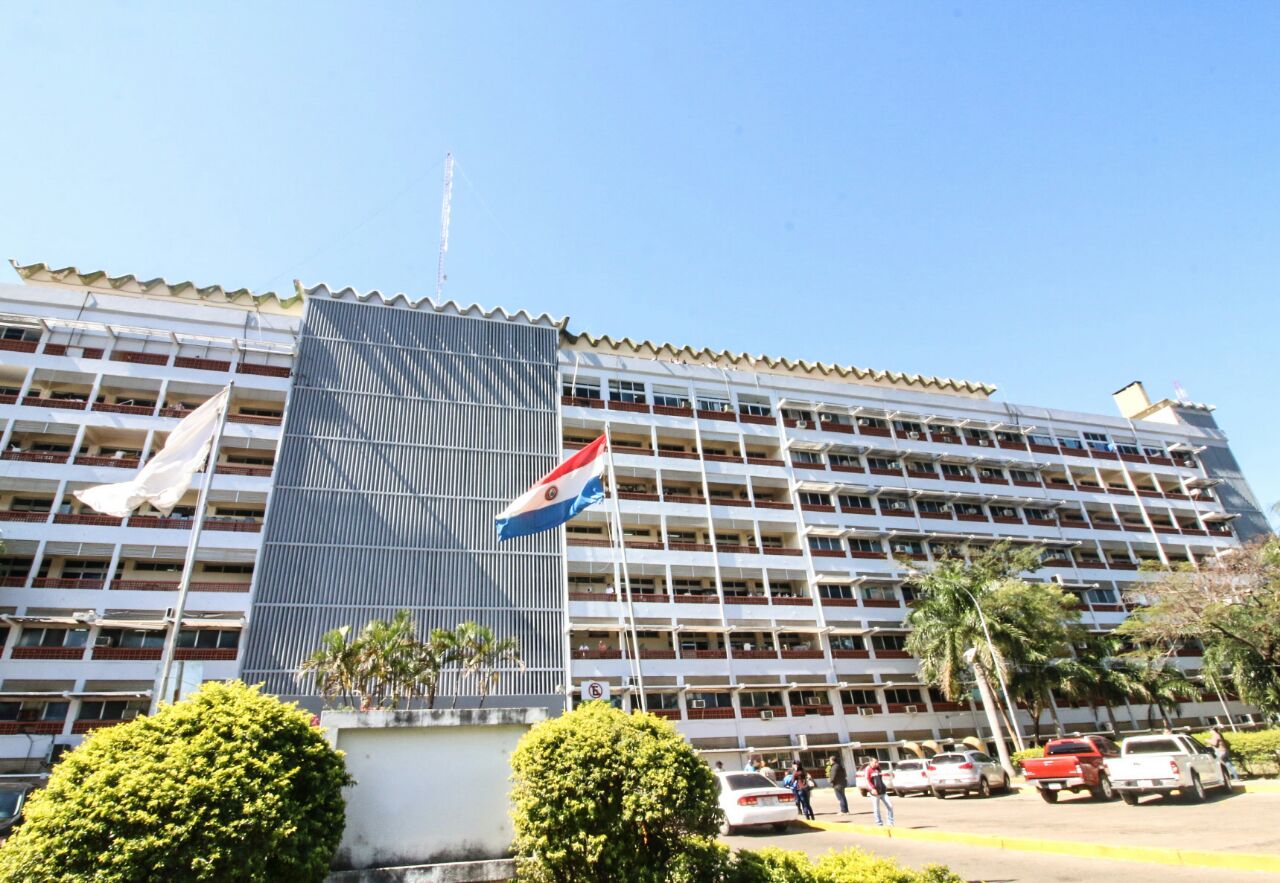 IPS: promueven acción para evitar que cirujanos interrumpan sus servicios