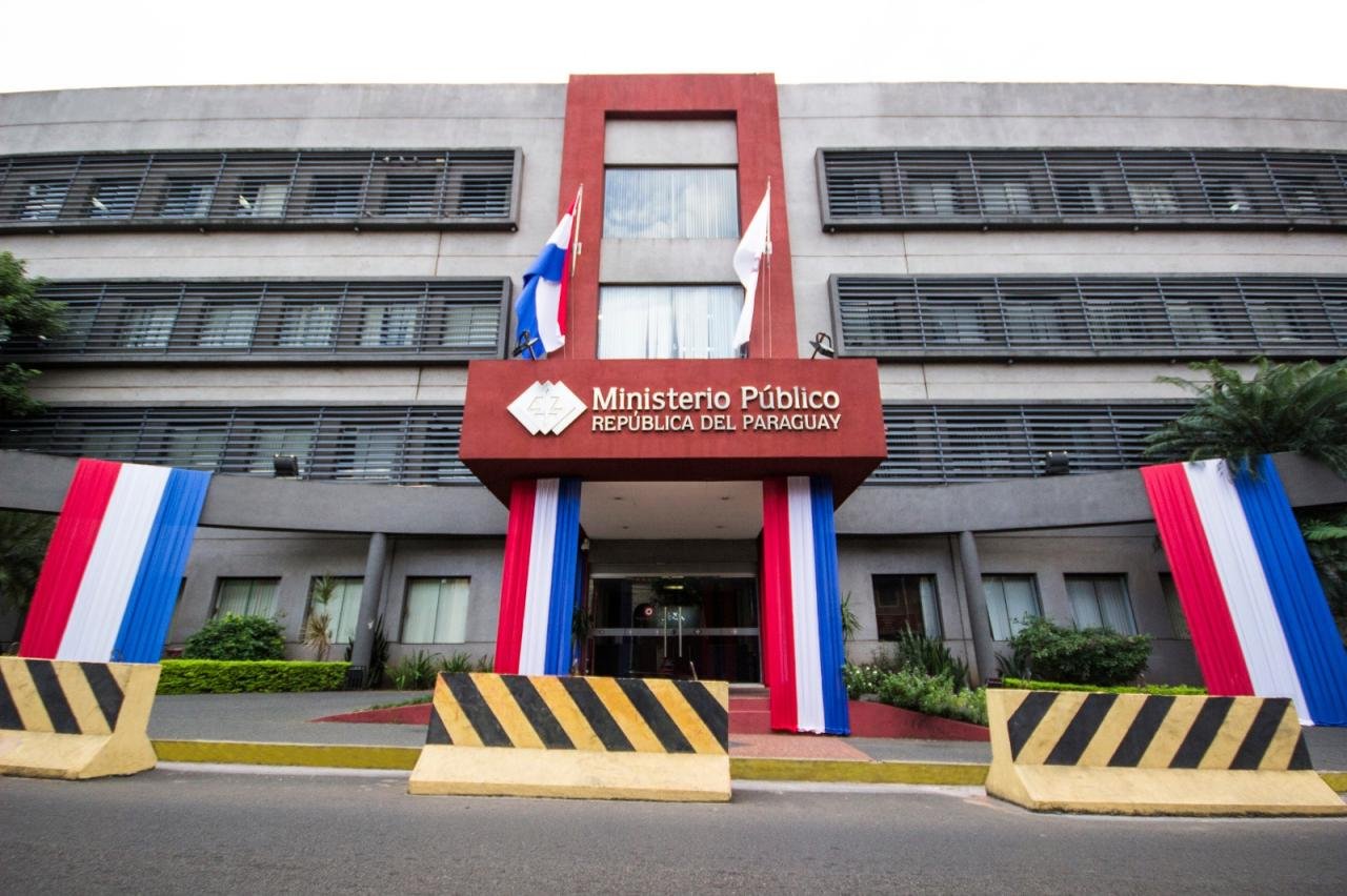 Imputan a funcionario fiscal por presunta falsificación de firma