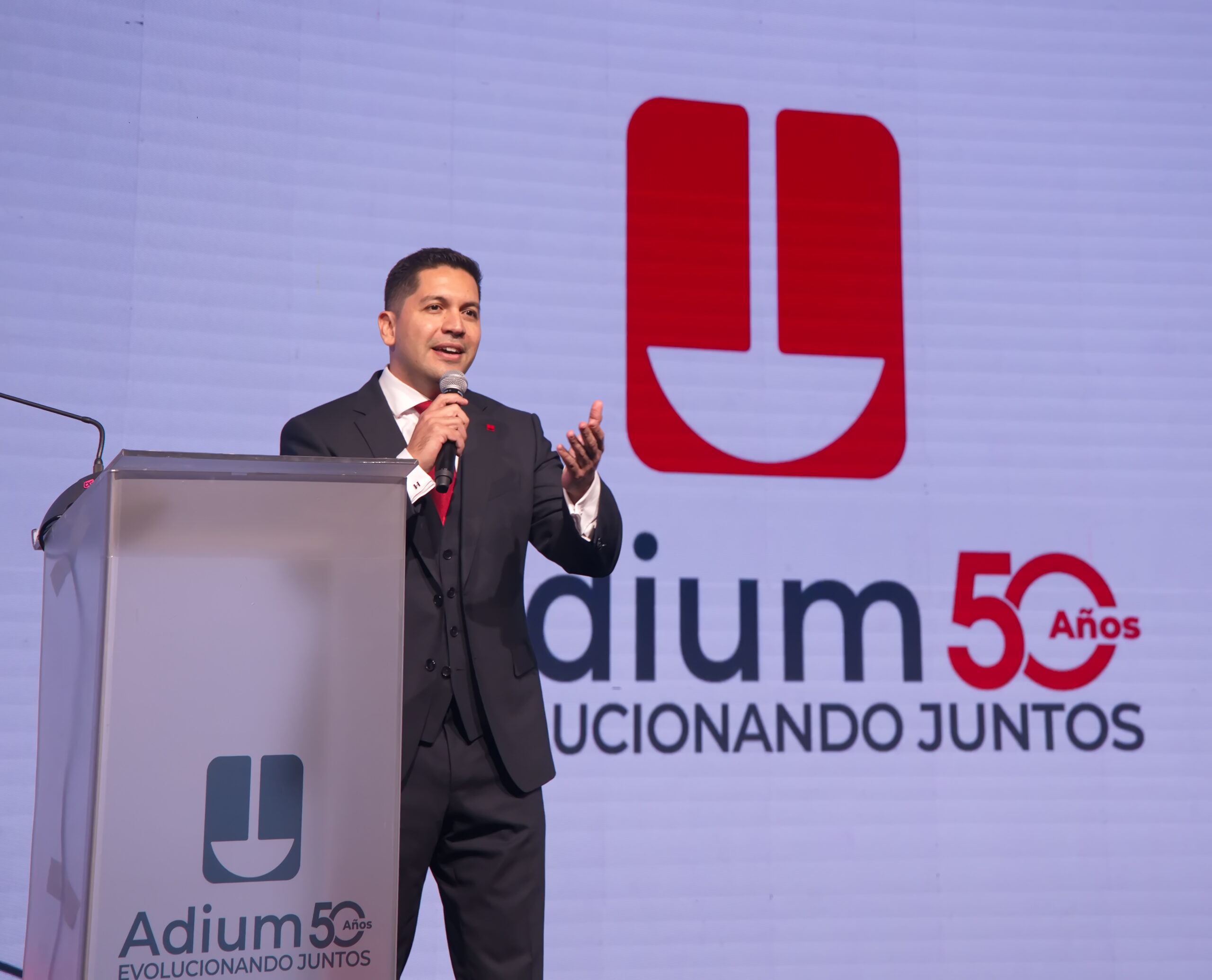 Fapasa celebró 50 años de historia y presentó su nueva identidad: Adium – Paraguay
