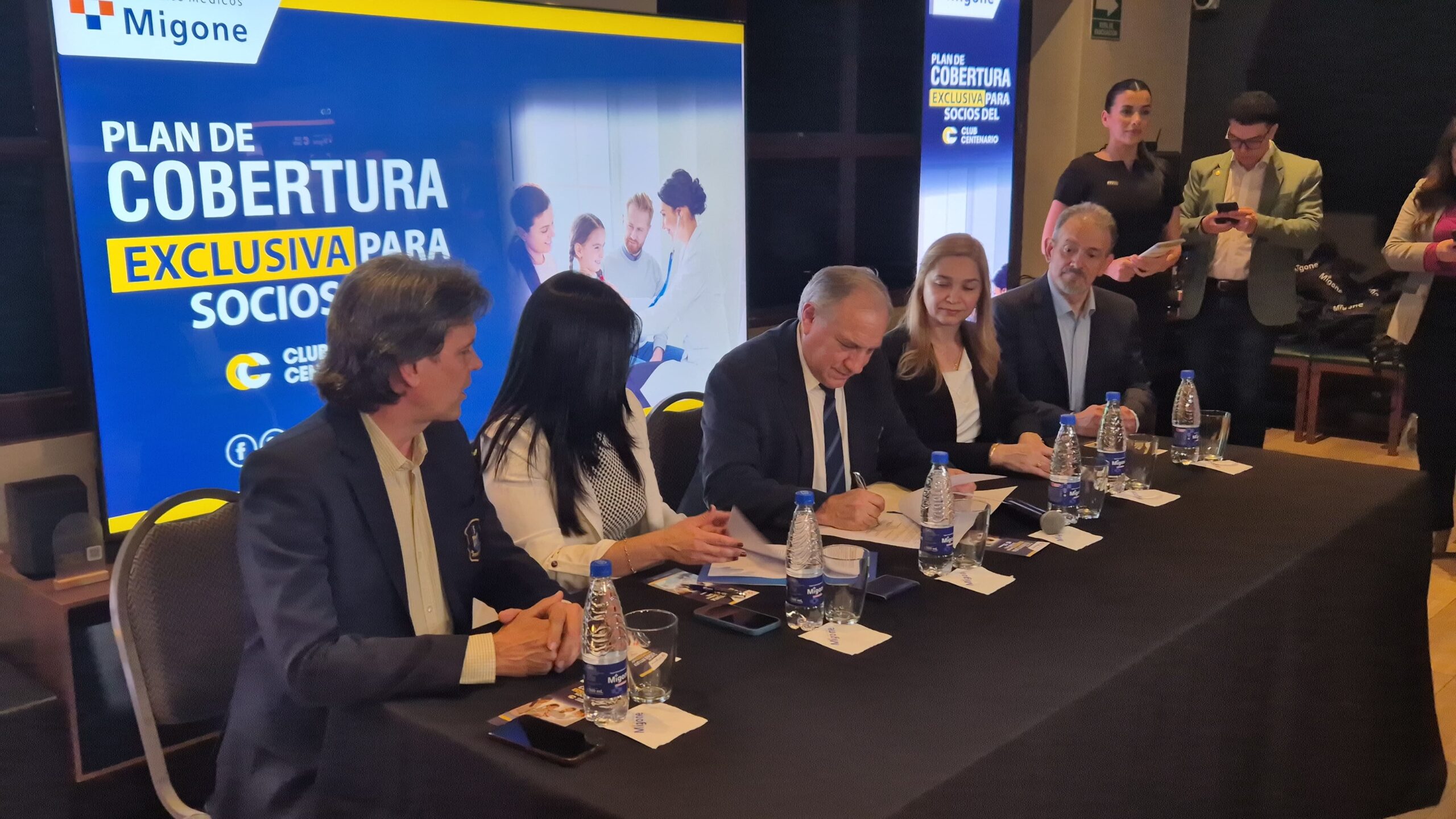 Servicios Médicos Migone y Club Centenario consolidan histórica alianza con beneficios exclusivos para socios