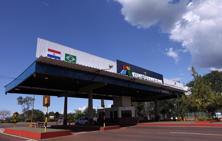 PTI de Itaipú adjudicó licitación de equipamiento de escuchas y monitoreo para la Senad