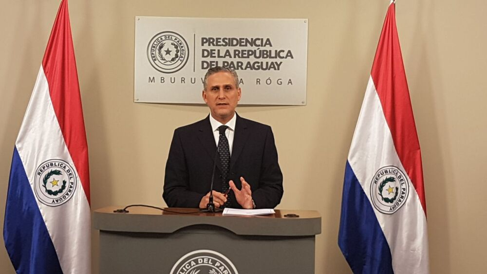 Fiscalía acusa a exministro de Seprelad, Óscar Boidanich