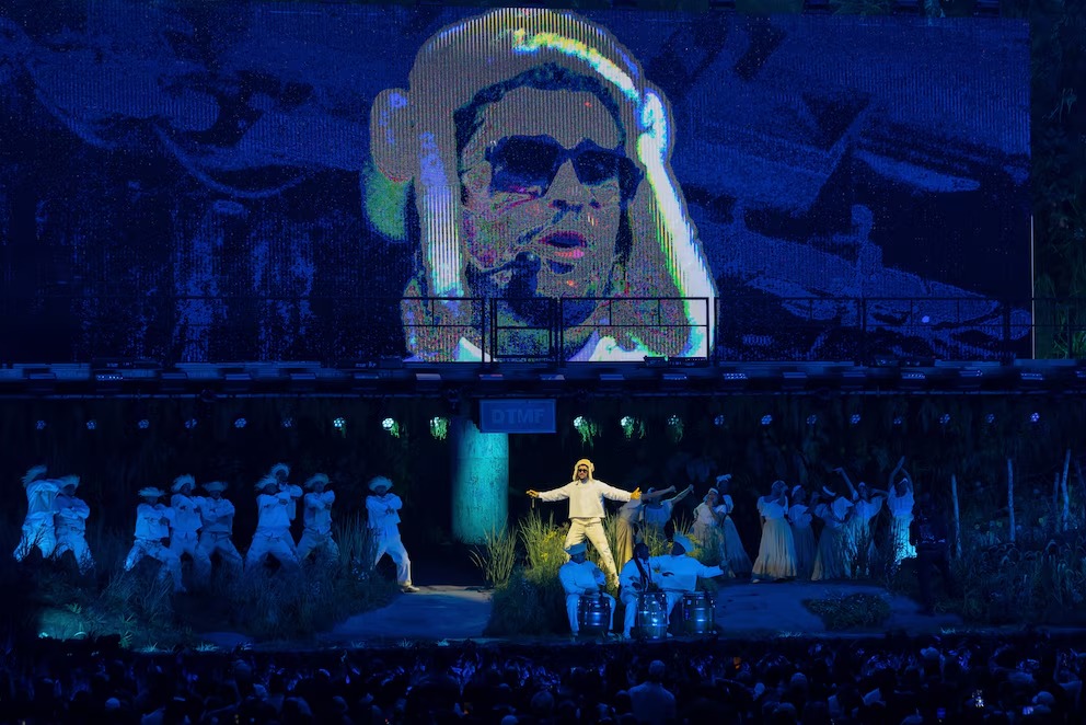 EE. UU. desplegará agentes migratorios durante la actuación de Bad Bunny en el Super Bowl 2026