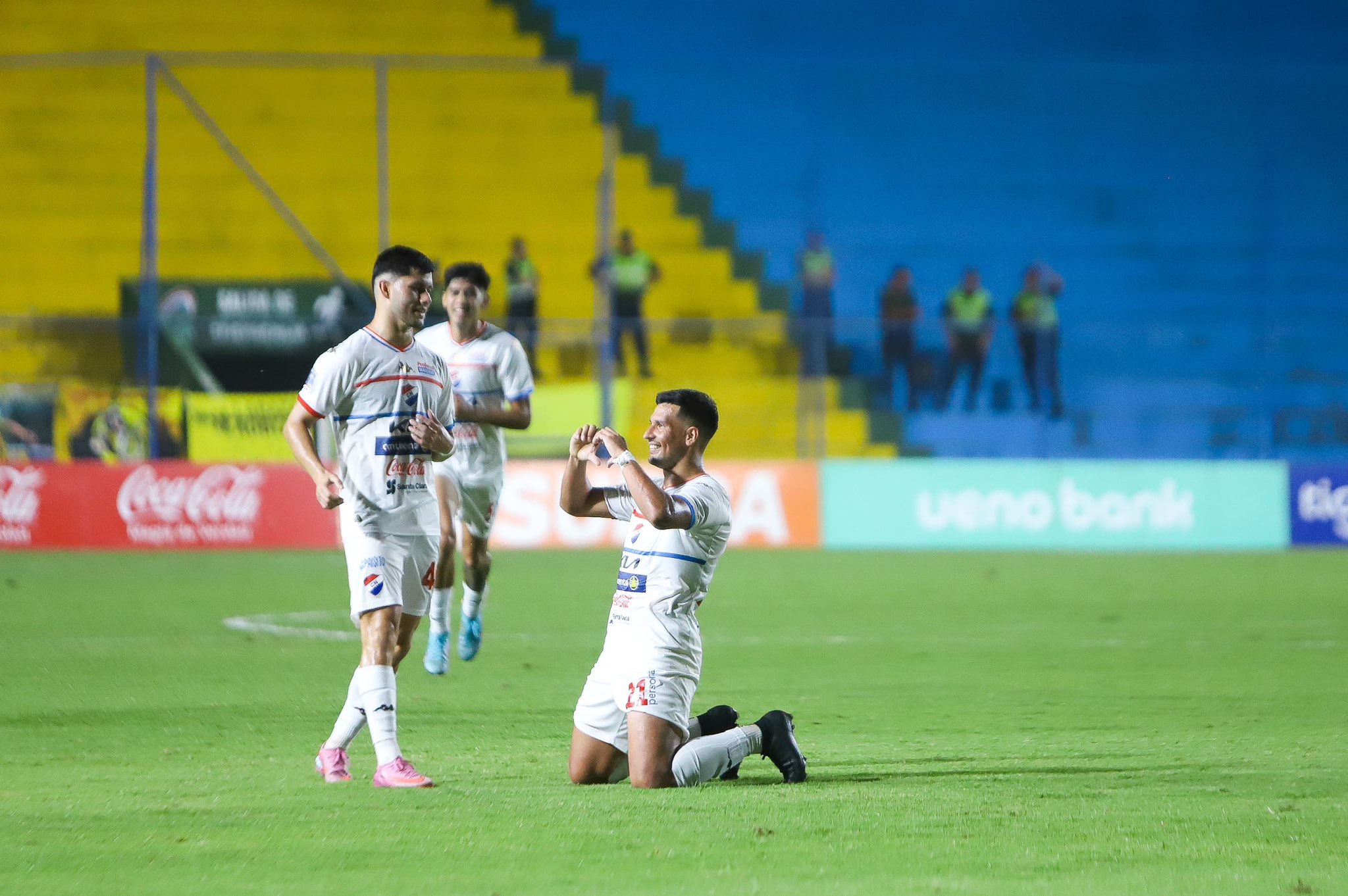Nacional goleó a Guaraní y se quedó con el tercer puesto de Copa Paraguay