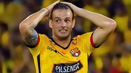 Octavio “La Iguana” Rivero en el interés de Olimpia