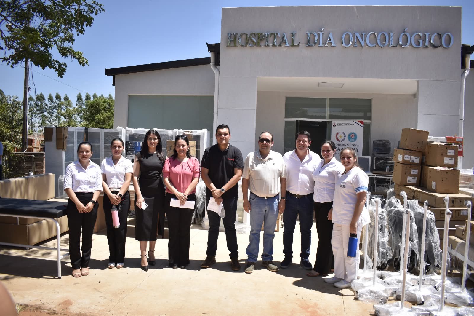 Yacyretá entregó equipamiento para pabellón oncológico del Hospital Regional de Caazapá