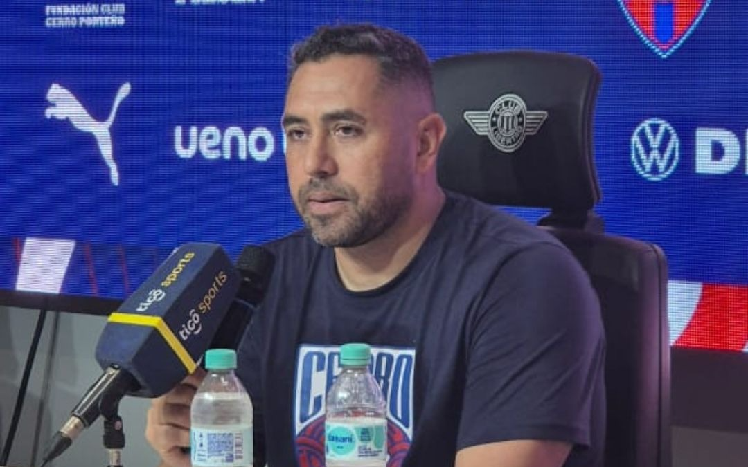 Jorge Achucarro continúa al frente de Cerro Porteño