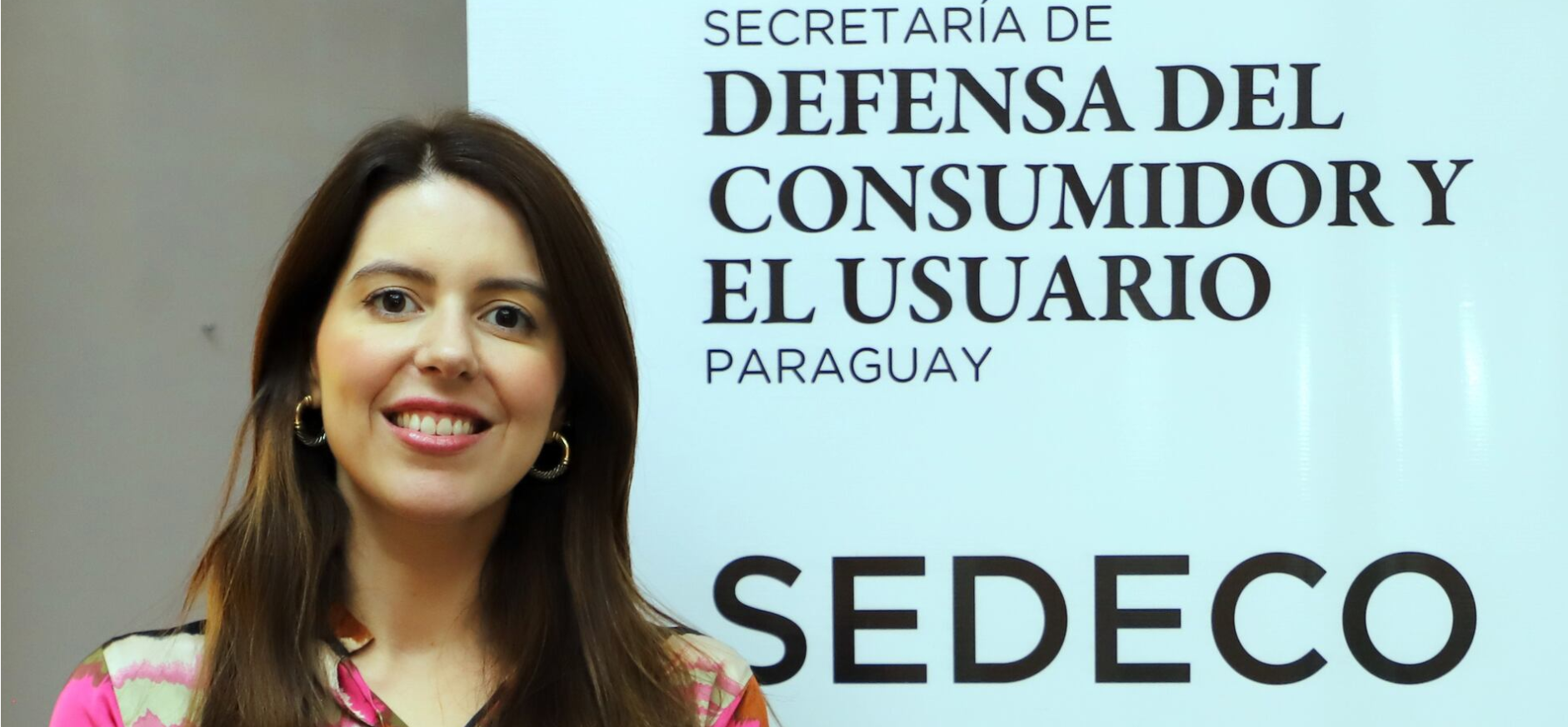 Detectan todo tipo de irregularidades en “permisos” para funcionarios de Sedeco a cargo de Sara Irún