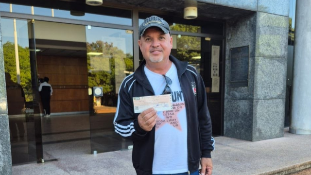 Mafia de los pagarés: ordenan devolver G. 21 millones a funcionario de Salud