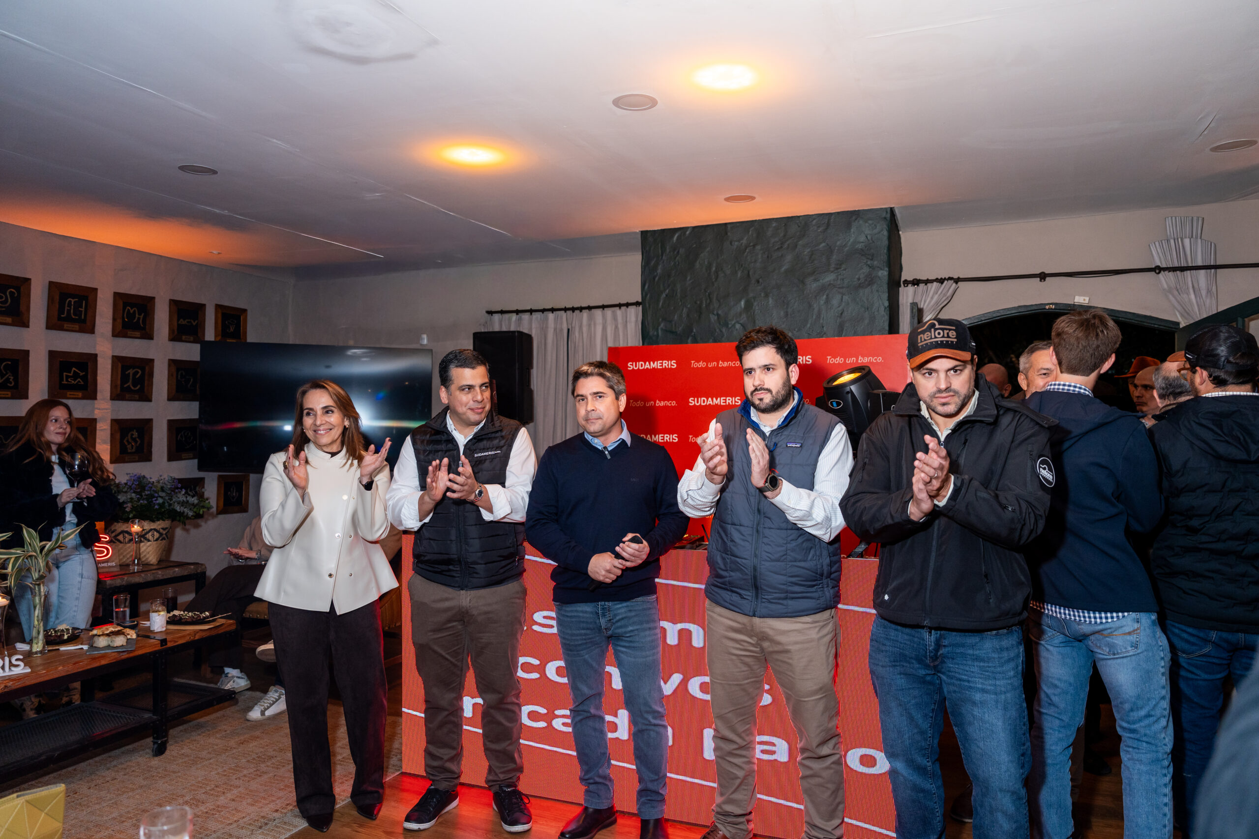 Sudameris y Nelore fortalecen su alianza durante una noche especial en la Expo