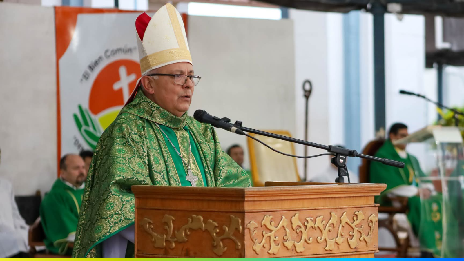 Iglesia denuncia opulencia de políticos y en contrapartida muertes por falta de medicamentos y exige respuestas al Gobierno